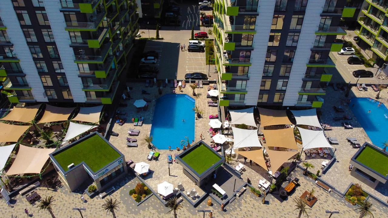 Ace Aparthotel Pool & Spa Mamaia Nord Năvodari Exteriör bild